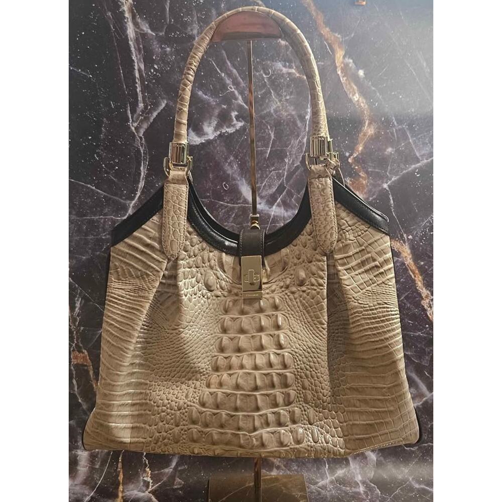 👜 Brahmin Celia Satchel – Linen Osmia (Tri-Tone Leather)